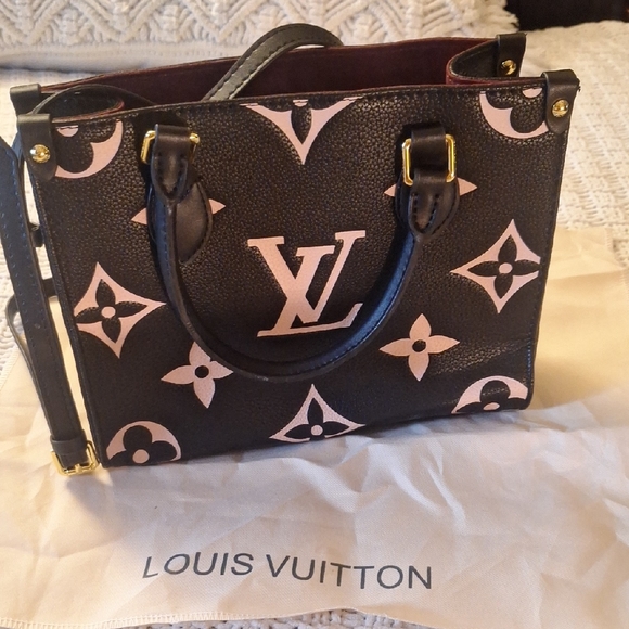 Louis Vuitton On The Go Monogram Black and Beige Tote - Picture 1 of 12